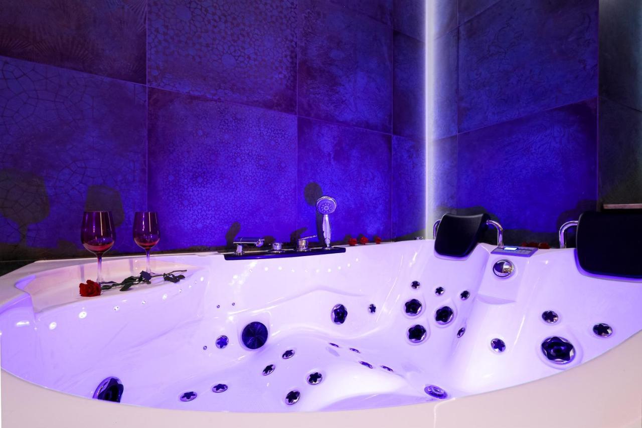 Jacuzzi & Bike Apartment, 克拉科夫 外观 照片