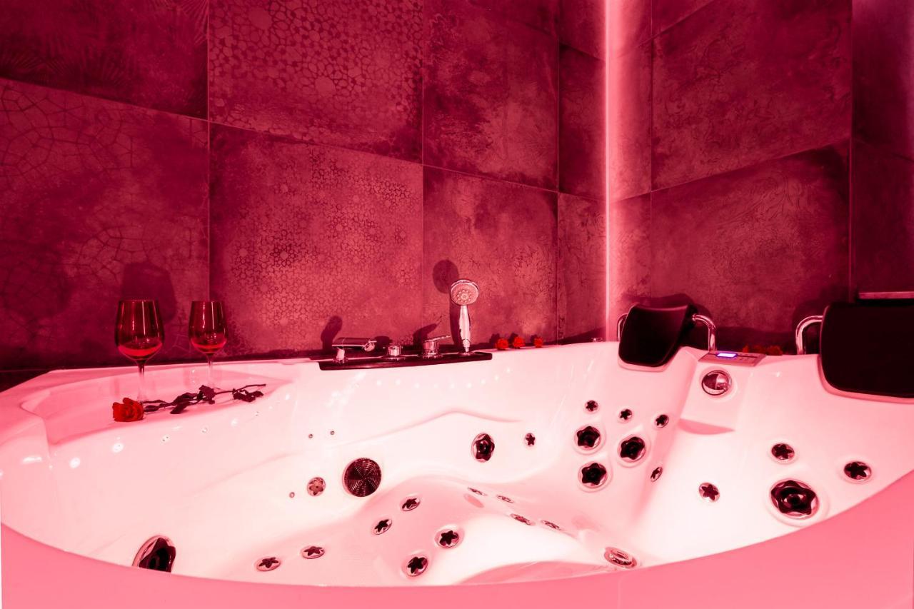 Jacuzzi & Bike Apartment, 克拉科夫 外观 照片